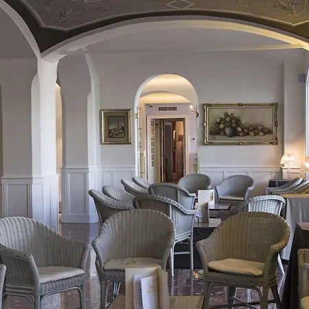 Beau Rivage Бавено