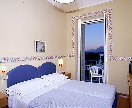 Отель Beau Rivage