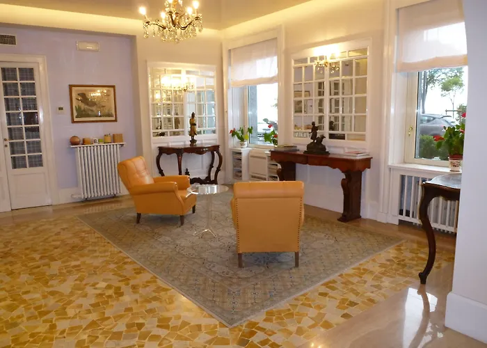 Beau Rivage Hotel 3*