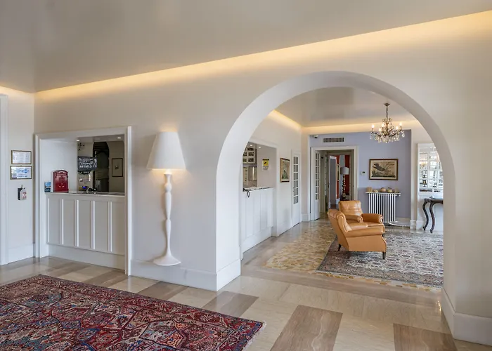 Hotel Beau Rivage 3*